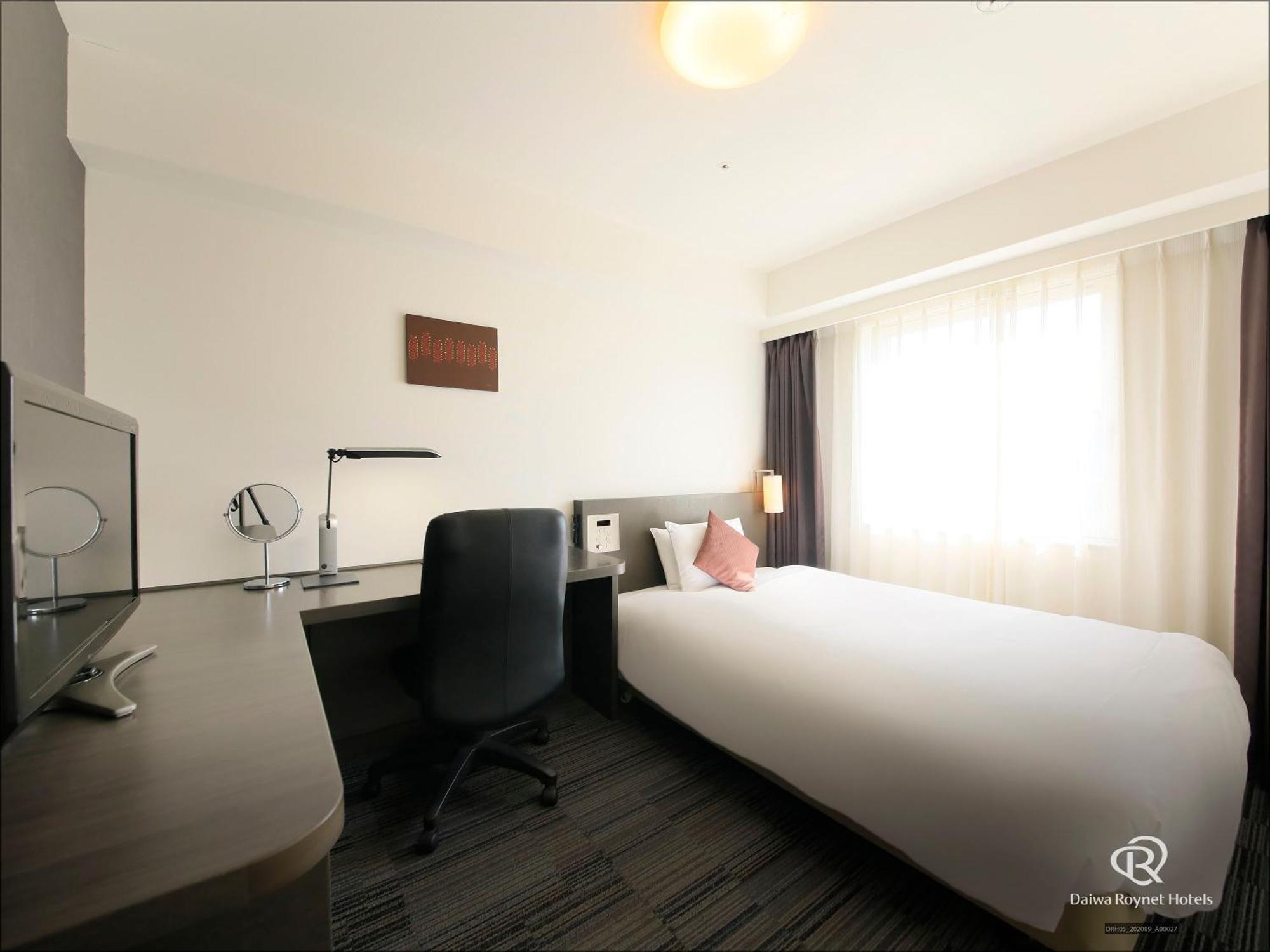 Daiwa Roynet Hotel Sakai Higashi Rum bild